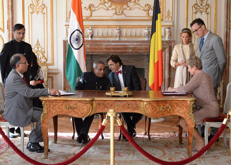 News Photo 1 - India - Education - belgium_pranab_universities