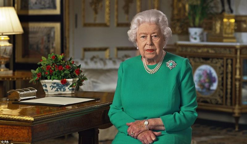 News Photo 1 - U.K. - Otta Nottathil - 6420203queen