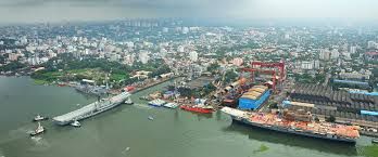 News Photo 1 - U.K. - Otta Nottathil - kochi_builds_vessel_for_UK